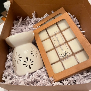 Wax Melter and two boxes of melts